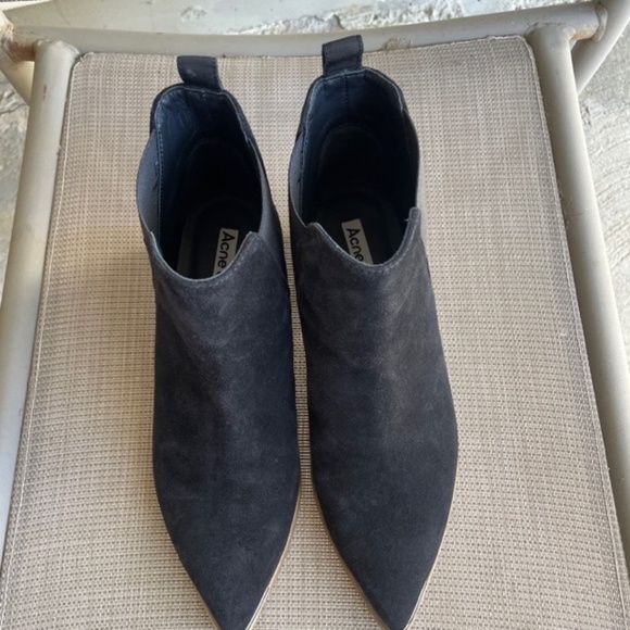 ACNE Black Suede Pointed Toe Ankle Boots EUC - Picture 5 of 12